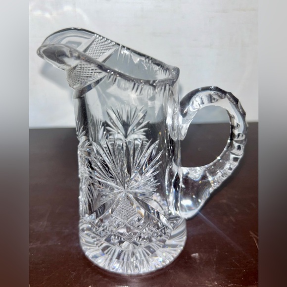 by BOHEMIA CRYSTAL-CRYSTALEX “Pinwheel” pattern, creamer. 5” - Picture 3 of 7